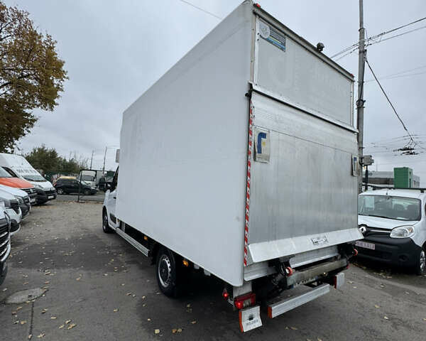 Рено Мастер 2020 в Киеве на Automoto.ua Белый Рено Мастер, объемом двигателя 2.3 л и пробегом 252 тыс. км за 25700 $, фото 5 на Automoto.ua