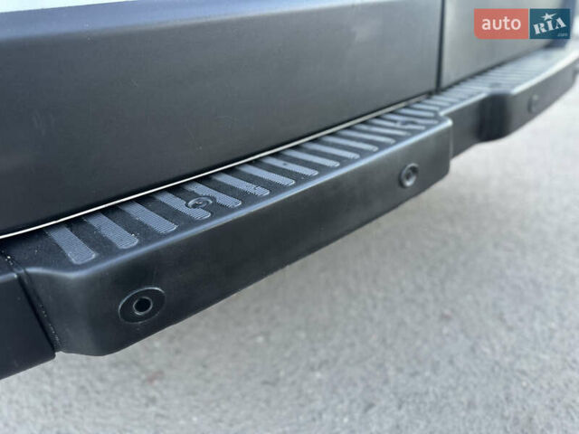 Білий Рено Мастєр, об'ємом двигуна 2.3 л та пробігом 201 тис. км за 18700 $, фото 27 на Automoto.ua