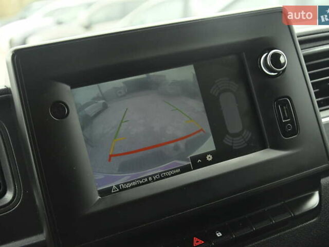 Белый Рено Мастер, объемом двигателя 2.3 л и пробегом 217 тыс. км за 19999 $, фото 27 на Automoto.ua