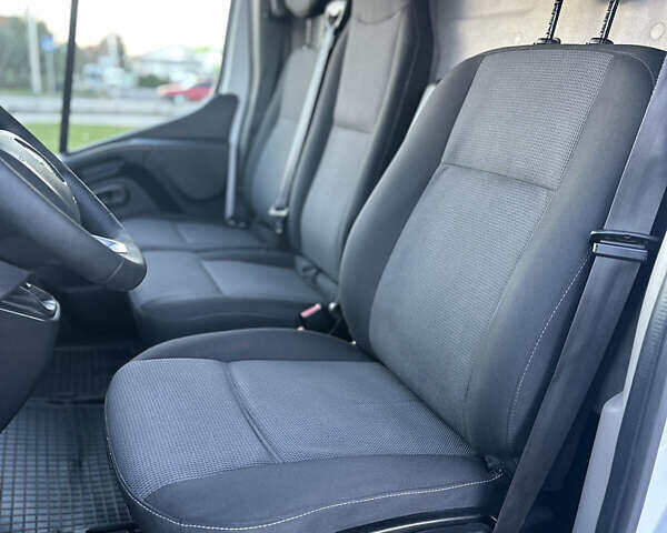 Білий Рено Мастєр, об'ємом двигуна 2.3 л та пробігом 201 тис. км за 18700 $, фото 33 на Automoto.ua