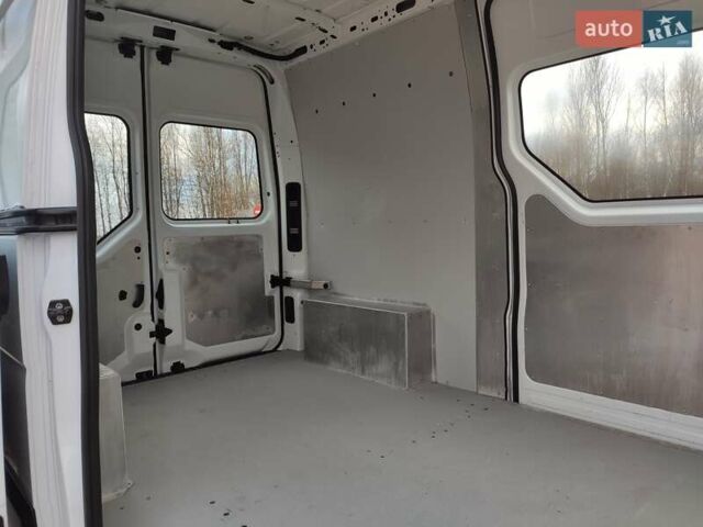 Білий Рено Мастєр, об'ємом двигуна 2.3 л та пробігом 180 тис. км за 17500 $, фото 31 на Automoto.ua