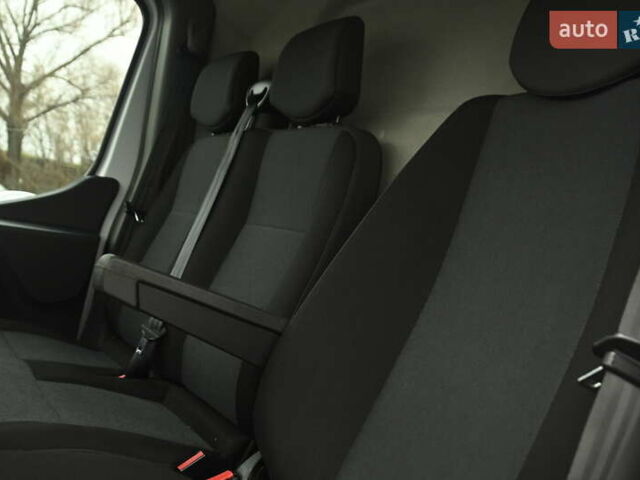 Белый Рено Мастер, объемом двигателя 2.3 л и пробегом 217 тыс. км за 20500 $, фото 20 на Automoto.ua