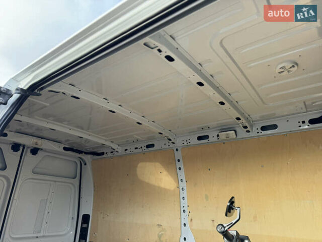 Белый Рено Мастер, объемом двигателя 2.3 л и пробегом 209 тыс. км за 21000 $, фото 96 на Automoto.ua