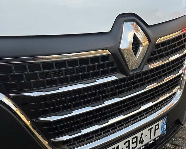 Білий Рено Мастєр, об'ємом двигуна 2.3 л та пробігом 189 тис. км за 19200 $, фото 35 на Automoto.ua