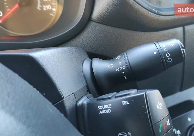 Білий Рено Мастєр, об'ємом двигуна 2.3 л та пробігом 238 тис. км за 17400 $, фото 20 на Automoto.ua