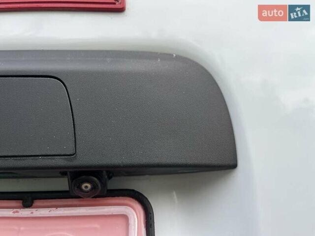 Рено Мастер 2020 в Дубно на Automoto.ua Белый Рено Мастер, объемом двигателя 2.3 л и пробегом 201 тыс. км за 18600 $, фото 9 на Automoto.ua