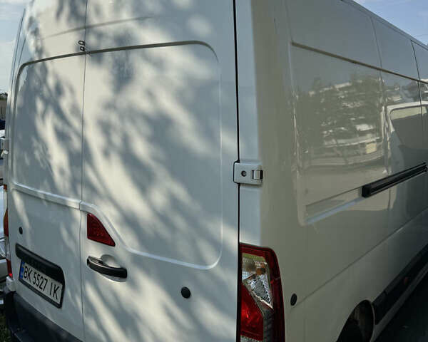 Белый Рено Мастер, объемом двигателя 2.3 л и пробегом 254 тыс. км за 21500 $, фото 5 на Automoto.ua