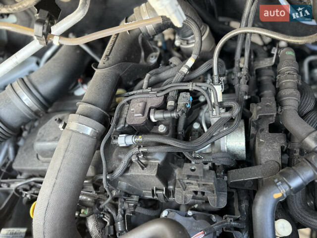 Білий Рено Мастєр, об'ємом двигуна 2.3 л та пробігом 195 тис. км за 17999 $, фото 31 на Automoto.ua