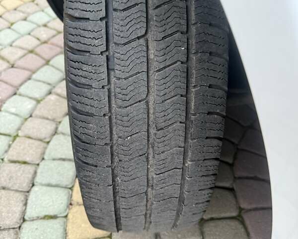 Білий Рено Мастєр, об'ємом двигуна 2.3 л та пробігом 267 тис. км за 16700 $, фото 25 на Automoto.ua