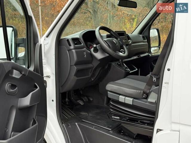 Белый Рено Мастер, объемом двигателя 2.3 л и пробегом 224 тыс. км за 18350 $, фото 11 на Automoto.ua