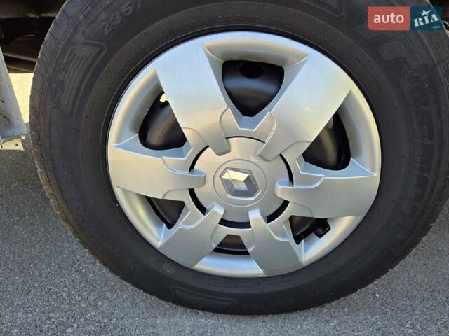 Белый Рено Мастер, объемом двигателя 0 л и пробегом 192 тыс. км за 21900 $, фото 34 на Automoto.ua