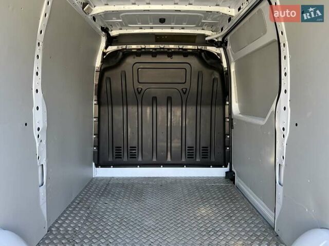 Білий Рено Мастєр, об'ємом двигуна 2.3 л та пробігом 198 тис. км за 18699 $, фото 16 на Automoto.ua