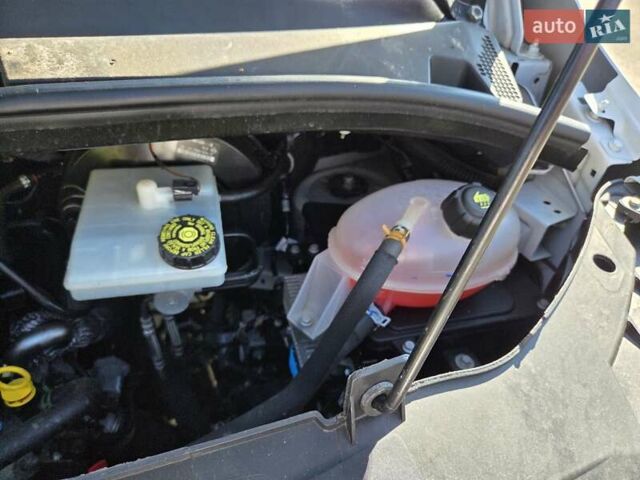 Белый Рено Мастер, объемом двигателя 0 л и пробегом 192 тыс. км за 21900 $, фото 23 на Automoto.ua