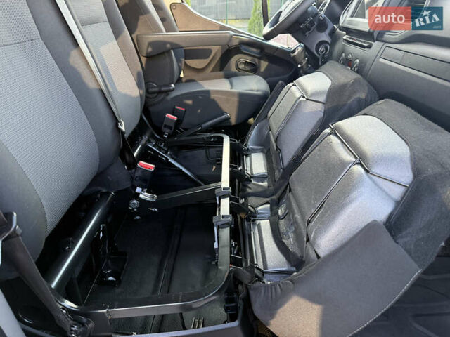 Білий Рено Мастєр, об'ємом двигуна 2.3 л та пробігом 187 тис. км за 21900 $, фото 55 на Automoto.ua