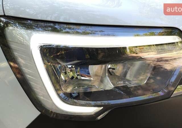 Білий Рено Мастєр, об'ємом двигуна 2.3 л та пробігом 238 тис. км за 17400 $, фото 22 на Automoto.ua