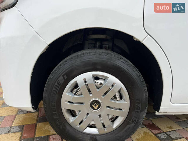 Білий Рено Мастєр, об'ємом двигуна 2.3 л та пробігом 110 тис. км за 19500 $, фото 18 на Automoto.ua