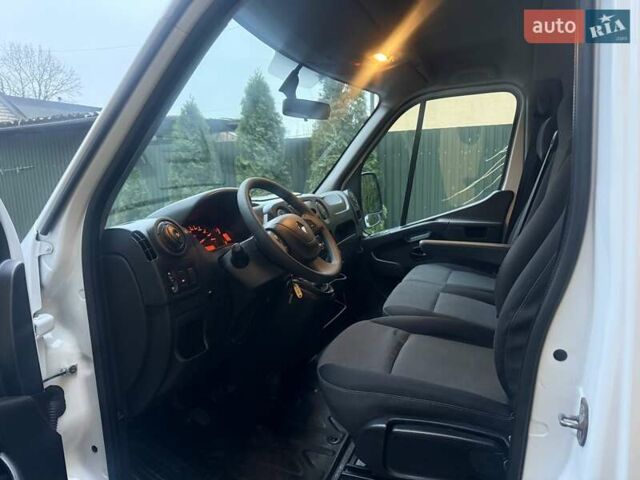 Білий Рено Мастєр, об'ємом двигуна 2.3 л та пробігом 267 тис. км за 16700 $, фото 56 на Automoto.ua