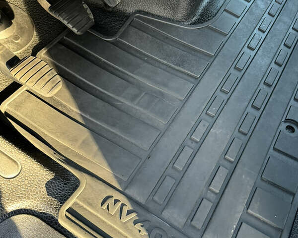 Белый Рено Мастер, объемом двигателя 2.3 л и пробегом 174 тыс. км за 20800 $, фото 18 на Automoto.ua