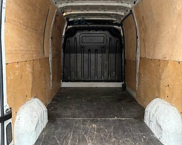 Білий Рено Мастєр, об'ємом двигуна 2.3 л та пробігом 278 тис. км за 17399 $, фото 10 на Automoto.ua