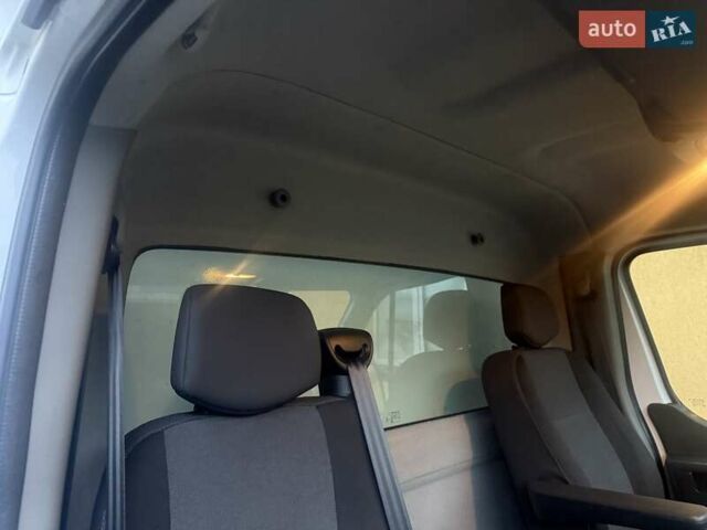 Білий Рено Мастєр, об'ємом двигуна 2.3 л та пробігом 267 тис. км за 16700 $, фото 74 на Automoto.ua