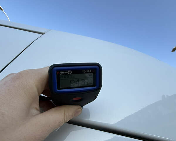 Білий Рено Мастєр, об'ємом двигуна 2.3 л та пробігом 195 тис. км за 17999 $, фото 123 на Automoto.ua