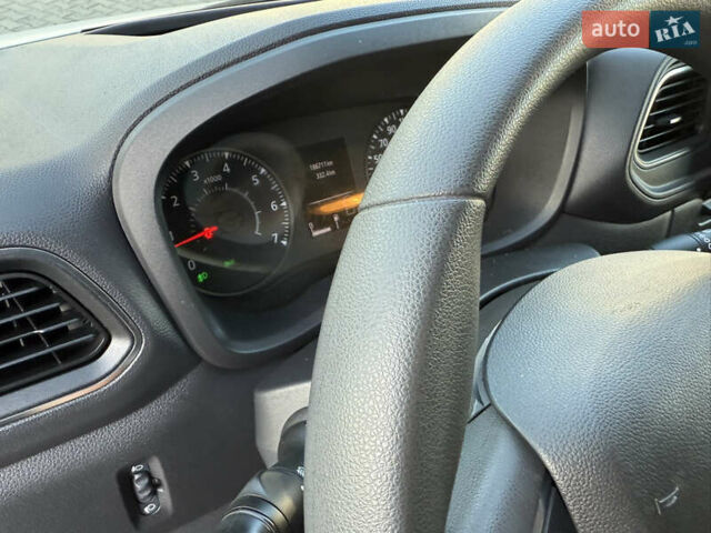 Білий Рено Мастєр, об'ємом двигуна 2.3 л та пробігом 187 тис. км за 21900 $, фото 35 на Automoto.ua