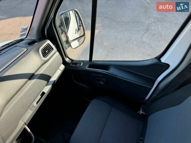 Білий Рено Мастєр, об'ємом двигуна 2.3 л та пробігом 152 тис. км за 26500 $, фото 42 на Automoto.ua