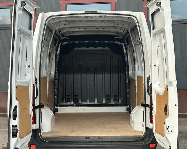 Белый Рено Мастер, объемом двигателя 0 л и пробегом 40 тыс. км за 20300 $, фото 36 на Automoto.ua