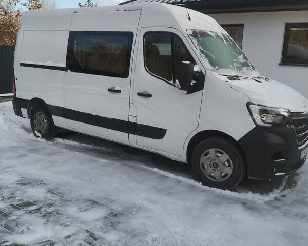 Белый Рено Мастер, объемом двигателя 2.3 л и пробегом 307 тыс. км за 20350 $, фото 10 на Automoto.ua