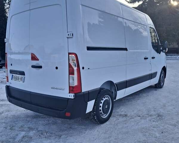 Белый Рено Мастер, объемом двигателя 2.3 л и пробегом 276 тыс. км за 17800 $, фото 6 на Automoto.ua