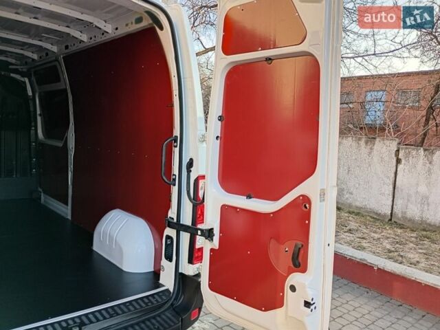 Белый Рено Мастер, объемом двигателя 2.3 л и пробегом 208 тыс. км за 18500 $, фото 8 на Automoto.ua