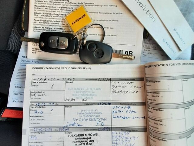Білий Рено Мастєр, об'ємом двигуна 2.3 л та пробігом 101 тис. км за 17900 $, фото 30 на Automoto.ua