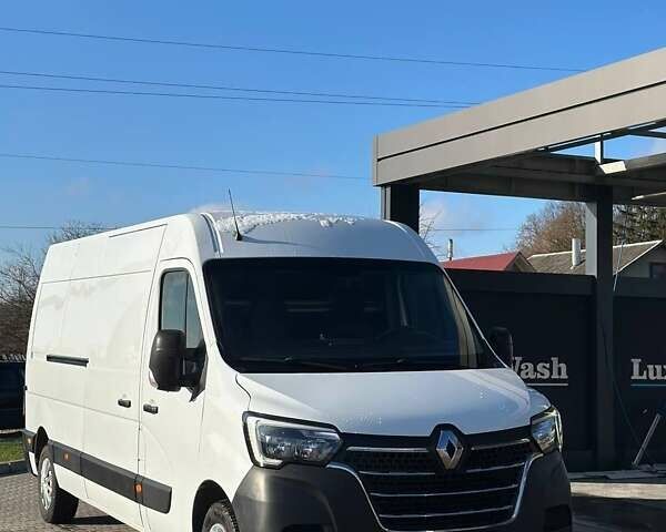 Белый Рено Мастер, объемом двигателя 2.3 л и пробегом 220 тыс. км за 18999 $, фото 3 на Automoto.ua