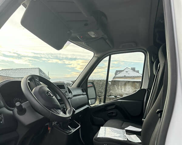 Белый Рено Мастер, объемом двигателя 0 л и пробегом 40 тыс. км за 20300 $, фото 45 на Automoto.ua