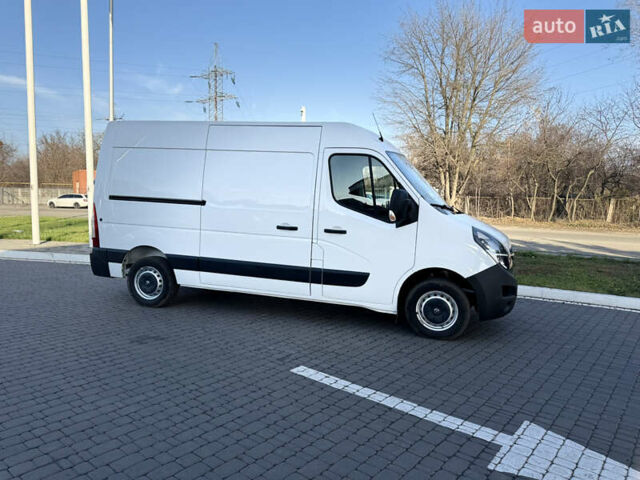 Білий Рено Мастєр, об'ємом двигуна 2.3 л та пробігом 195 тис. км за 17999 $, фото 19 на Automoto.ua