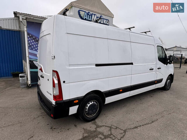 Белый Рено Мастер, объемом двигателя 2.3 л и пробегом 75 тыс. км за 23500 $, фото 4 на Automoto.ua