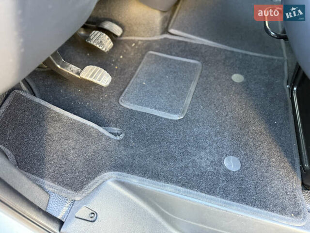 Білий Рено Мастєр, об'ємом двигуна 2.3 л та пробігом 195 тис. км за 17999 $, фото 145 на Automoto.ua