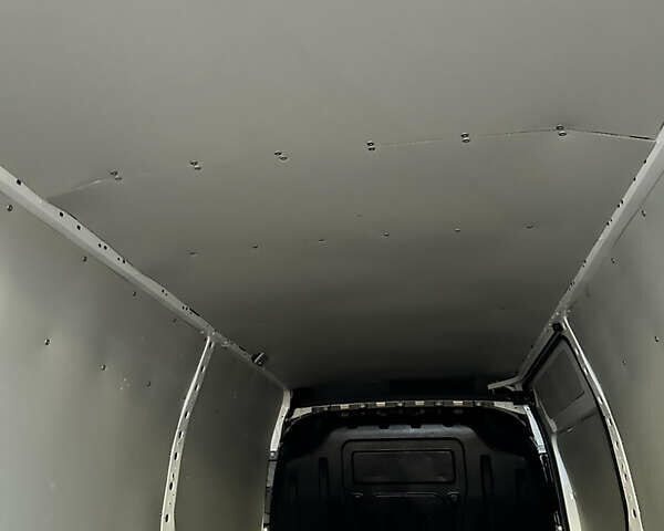 Білий Рено Мастєр, об'ємом двигуна 2.3 л та пробігом 175 тис. км за 19600 $, фото 65 на Automoto.ua