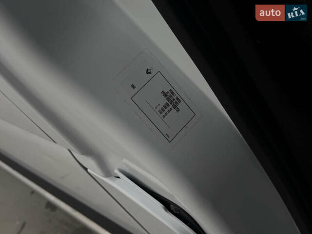 Белый Рено Мастер, объемом двигателя 2.3 л и пробегом 177 тыс. км за 20900 $, фото 52 на Automoto.ua