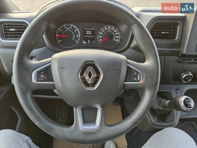 Белый Рено Мастер, объемом двигателя 2.3 л и пробегом 179 тыс. км за 18900 $, фото 61 на Automoto.ua