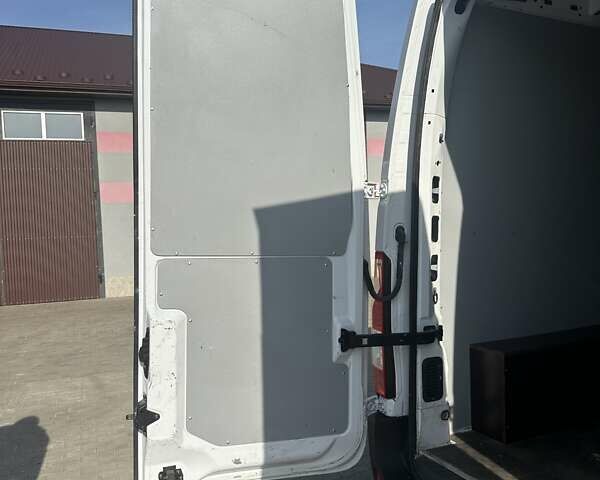 Білий Рено Мастєр, об'ємом двигуна 2.3 л та пробігом 187 тис. км за 21800 $, фото 25 на Automoto.ua