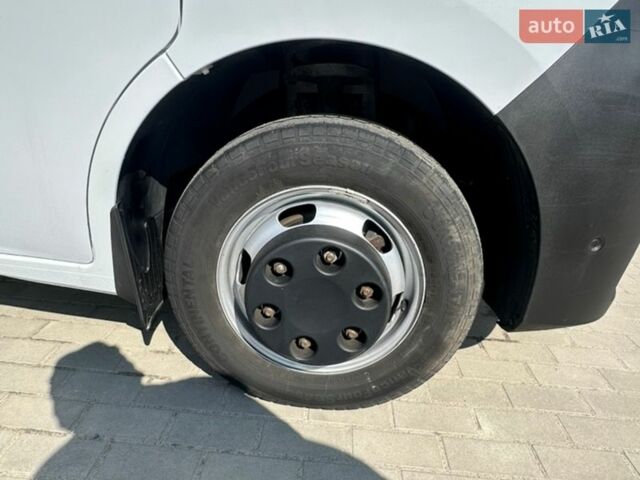 Білий Рено Мастєр, об'ємом двигуна 2.3 л та пробігом 192 тис. км за 27500 $, фото 55 на Automoto.ua