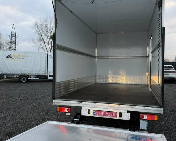 Белый Рено Мастер, объемом двигателя 2.3 л и пробегом 320 тыс. км за 24500 $, фото 14 на Automoto.ua