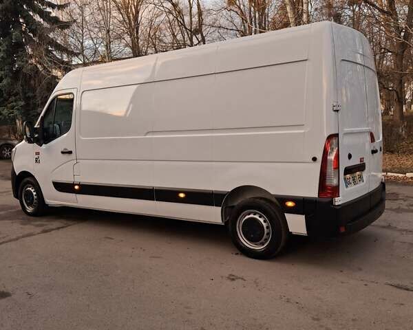 Белый Рено Мастер, объемом двигателя 2.3 л и пробегом 288 тыс. км за 19500 $, фото 11 на Automoto.ua