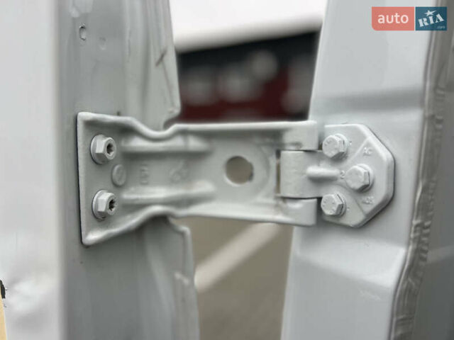 Белый Рено Мастер, объемом двигателя 2.3 л и пробегом 233 тыс. км за 17900 $, фото 81 на Automoto.ua