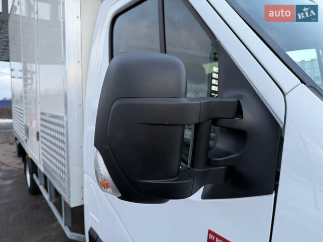 Білий Рено Мастєр, об'ємом двигуна 2.3 л та пробігом 233 тис. км за 27200 $, фото 16 на Automoto.ua