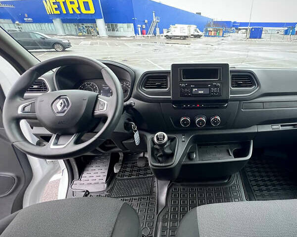Белый Рено Мастер, объемом двигателя 2.3 л и пробегом 229 тыс. км за 25300 $, фото 22 на Automoto.ua