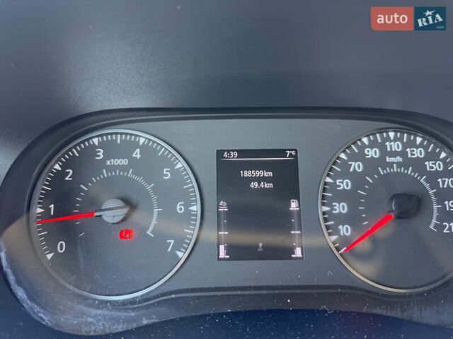 Білий Рено Мастєр, об'ємом двигуна 2.3 л та пробігом 188 тис. км за 26999 $, фото 30 на Automoto.ua