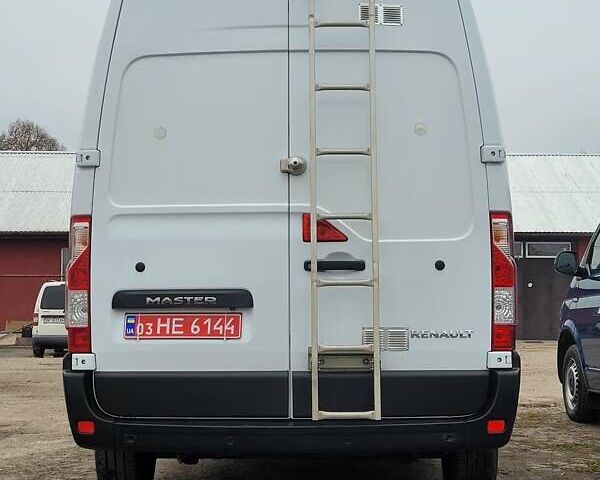 Белый Рено Мастер, объемом двигателя 2.3 л и пробегом 178 тыс. км за 20800 $, фото 2 на Automoto.ua