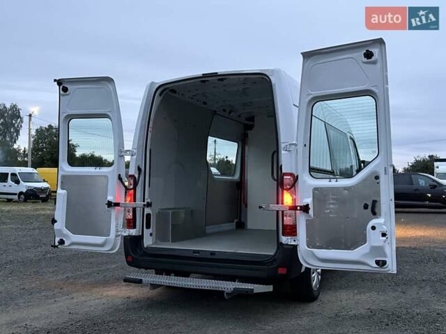 Белый Рено Мастер, объемом двигателя 2.3 л и пробегом 223 тыс. км за 17200 $, фото 16 на Automoto.ua